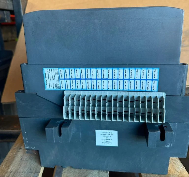 GE SSF16B208 Power Break II Circuit Breaker 1600A Frame 800A Trip 600V Fixed
