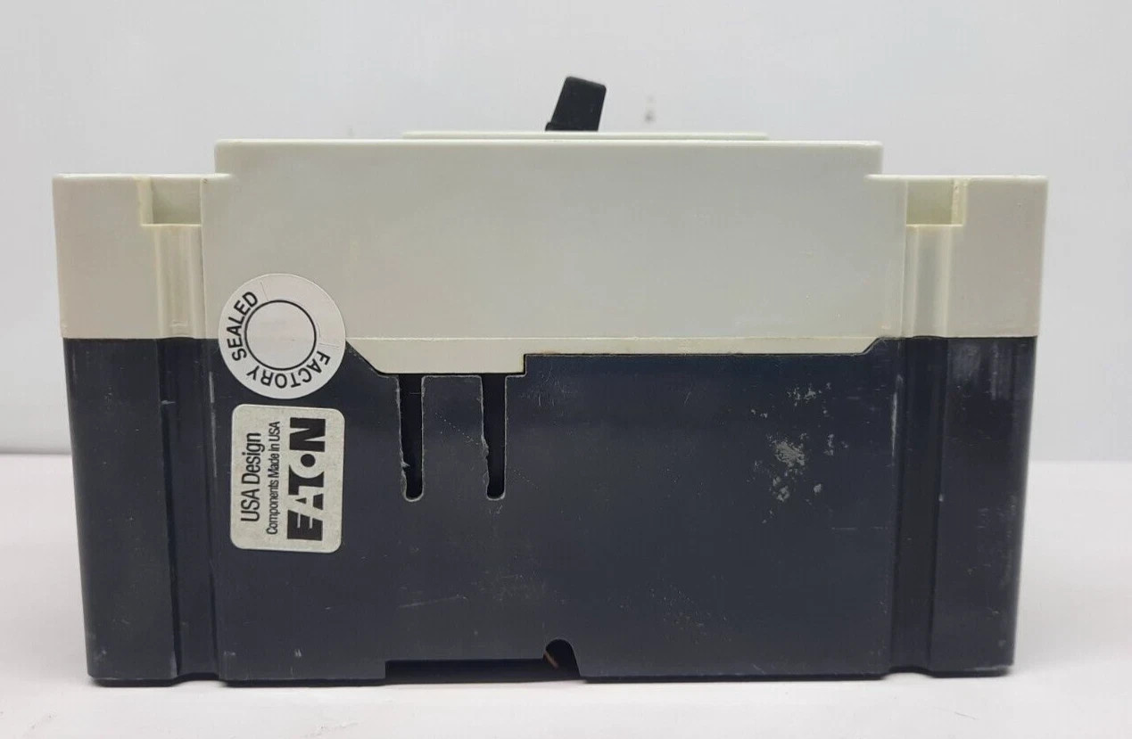 CUTLER HAMMER HFWF3100VL3 POLE 100 AMPS HFW 70K CIRCUIT BREAKER 690VAC