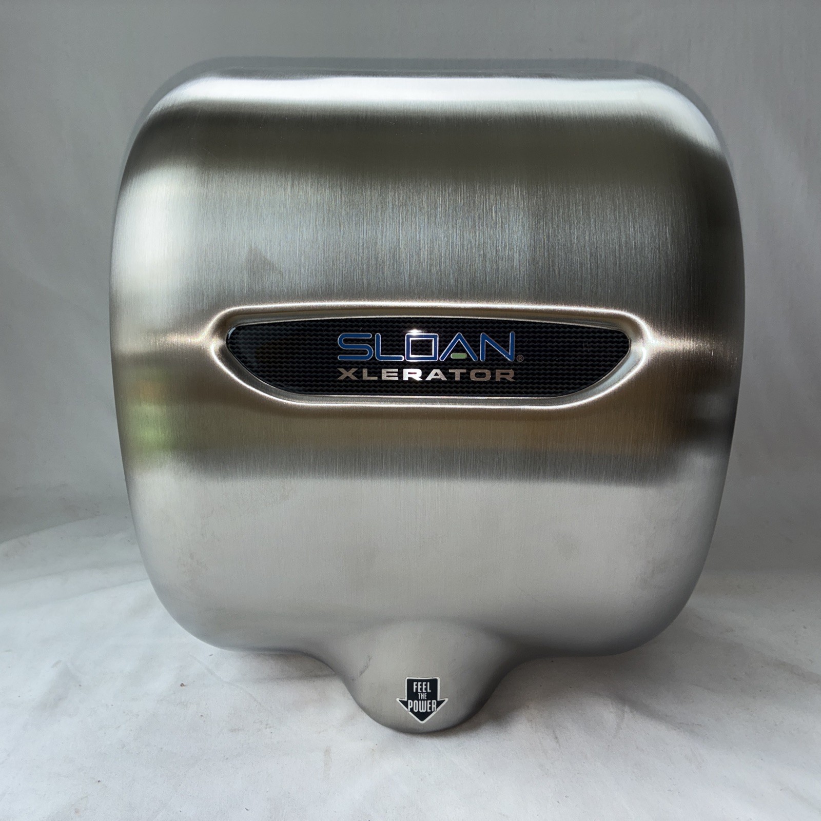 SLOAN XLORATOR MODEL EHD-501-SS Wall Mounted Automatic Hand Dryer