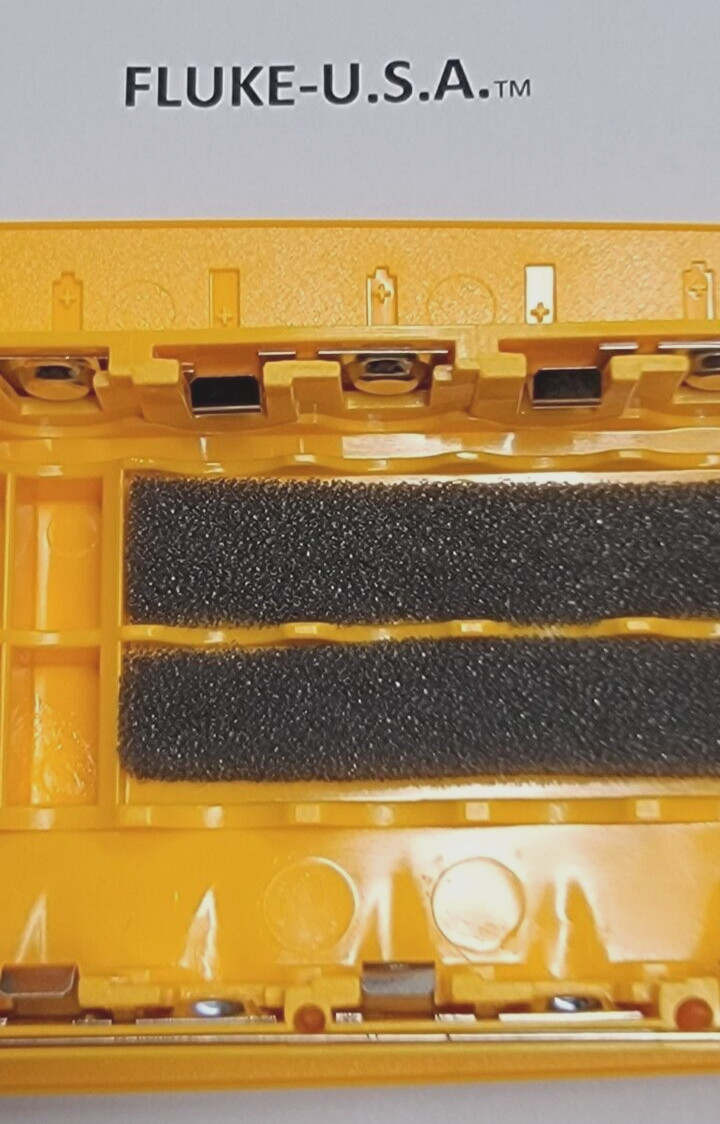 U.S.A. FLUKE 189 ii, 287, 287c and Fluke 289, 289c Battery Door. OEM Part. NEW.