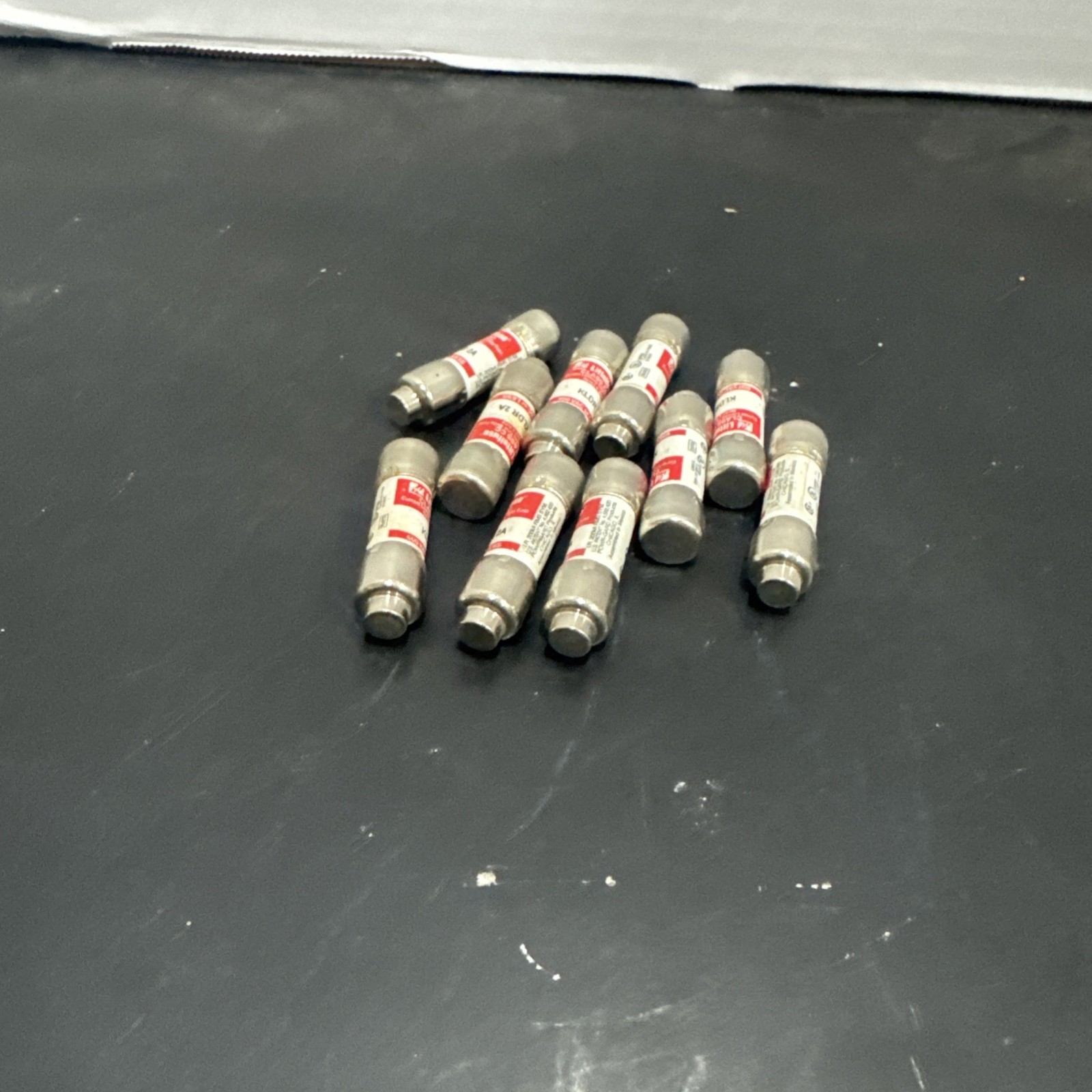 10PCS New Littelfuse KLDR-2 2A 600V Time-Delay Fuse NOS