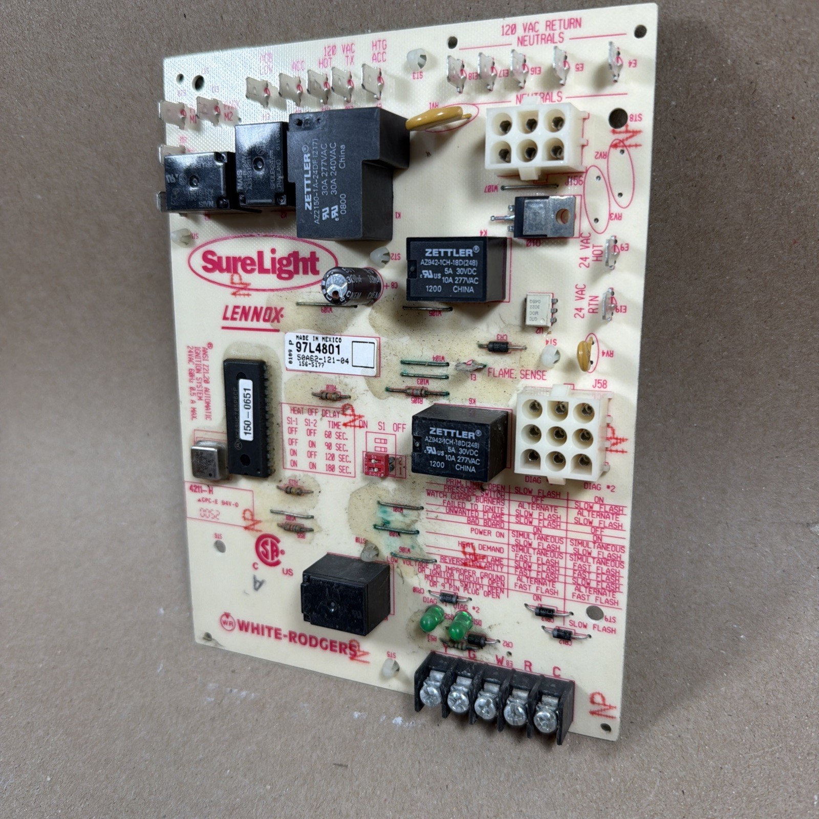 TESTED🔥 Lennox SureLight Control Board 97L4801 White Rodgers 50A62-121