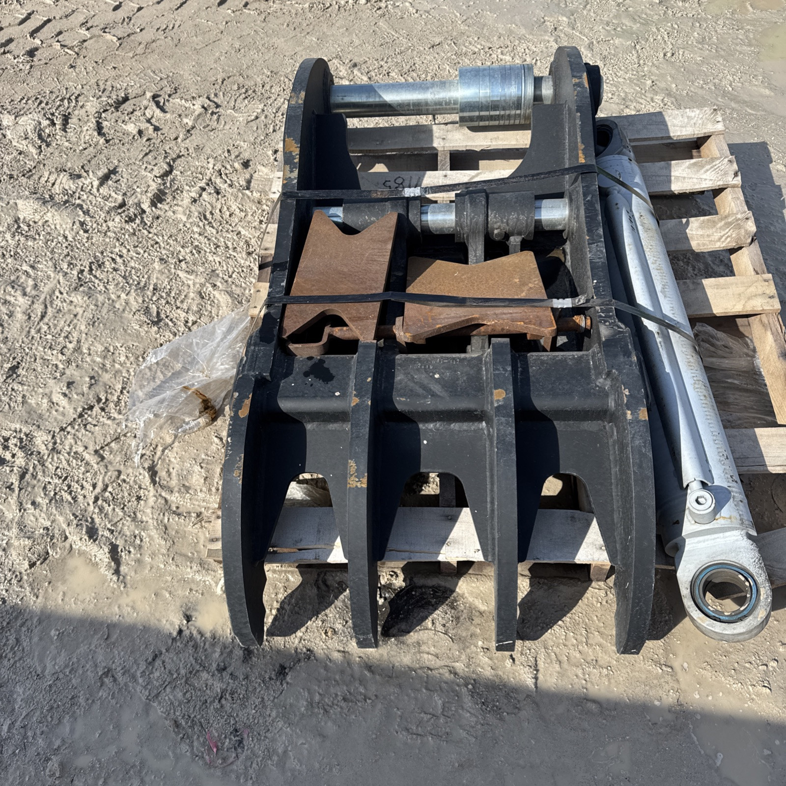 ACS 26 Inch Hydraulic Thumb Cat Case John Deere Hitachi Excavator New