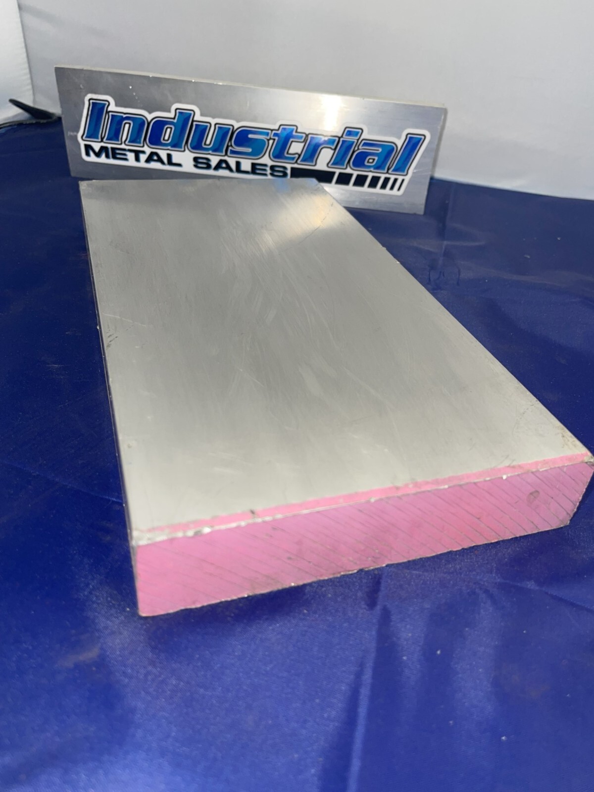 1-1/4″ x 6″ x 12″ 6061 T6511 Aluminum Flat Bar — 1.250″ x 6″ MILL STOCK