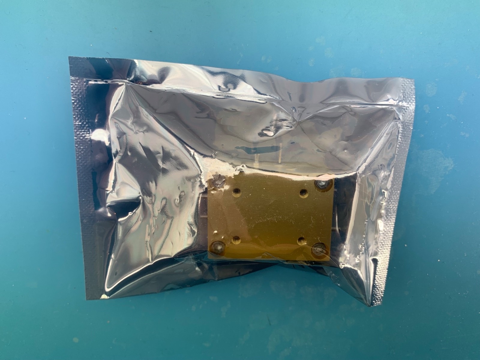 Eravant / Sage SBL-6039034050-1212-E1 E-Band Low Noise Amplifier 60 to 90 GHz