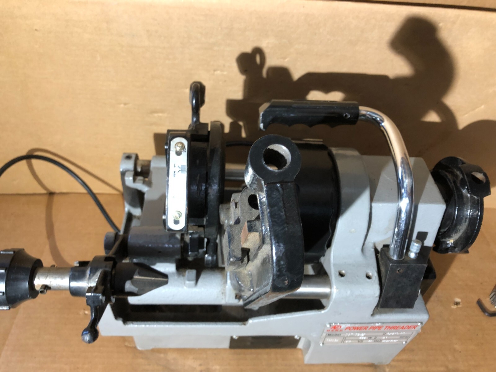Electric Pipe Threader Machine 1/2″-1″ Pipe Threading Machine, Z1T-AF