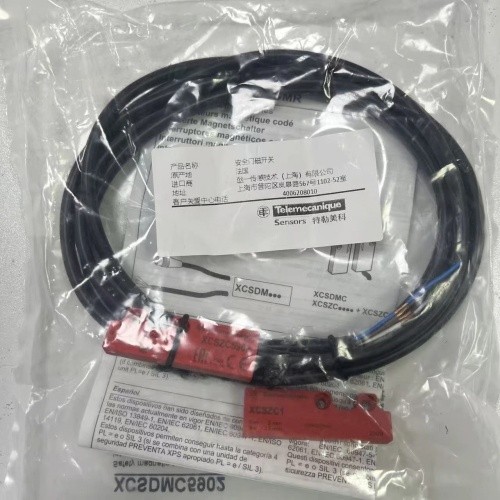 1PC NEW SND XCSZC5902 Magnetic Safety Switches Fast Delivery