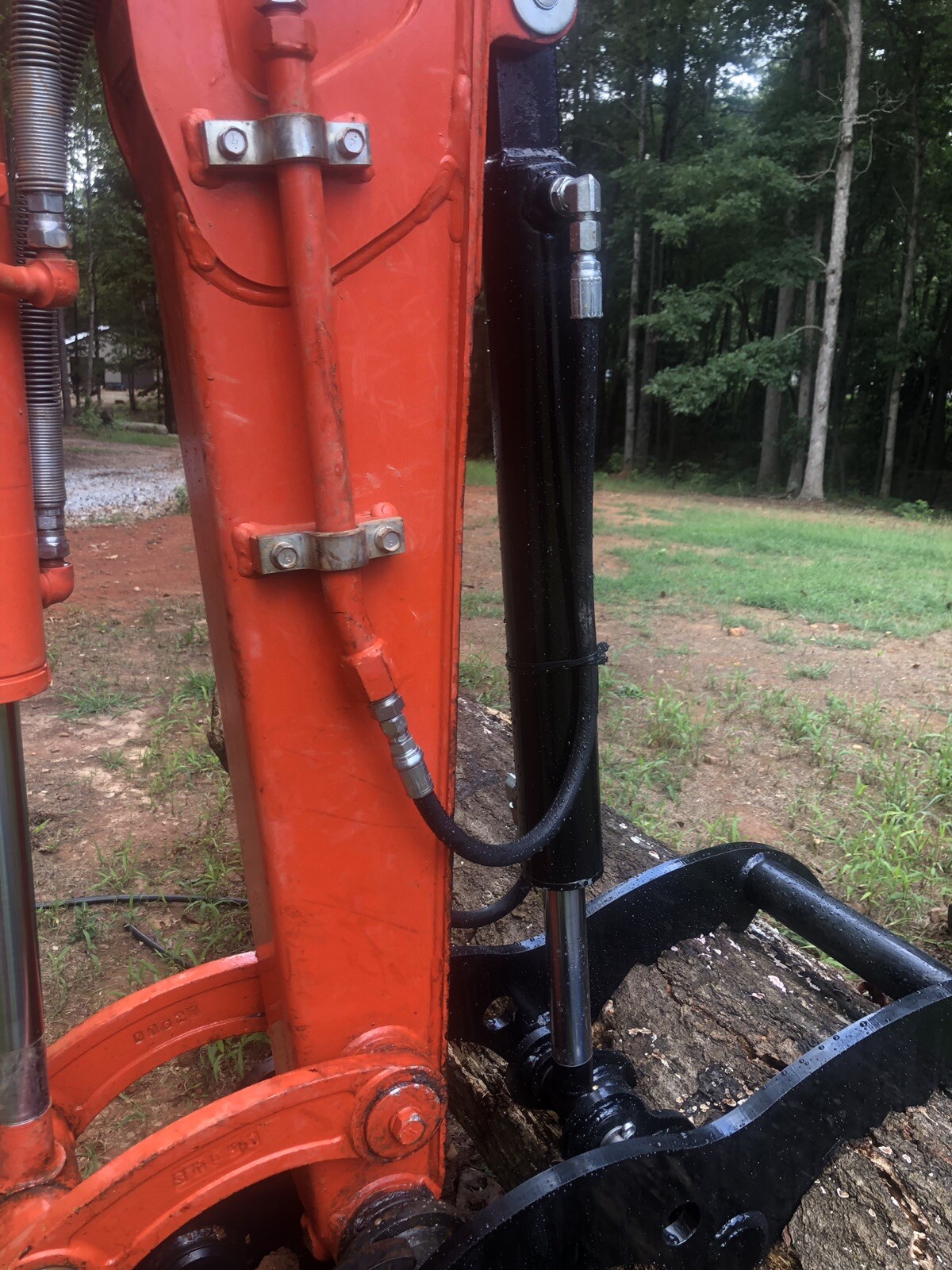 BLACK KUBOTA HYDRAULIC MINI EXCAVATOR THUMB KX71 KX91 KX121 U35 QUICK ATTACH