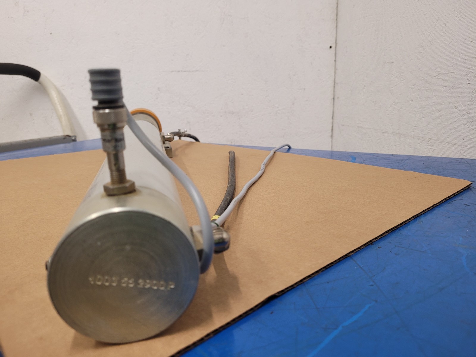 Heavy Duty Pneumatic Double Acting 2″ Bore 13″ Extention Air Pnematic Cylinder
