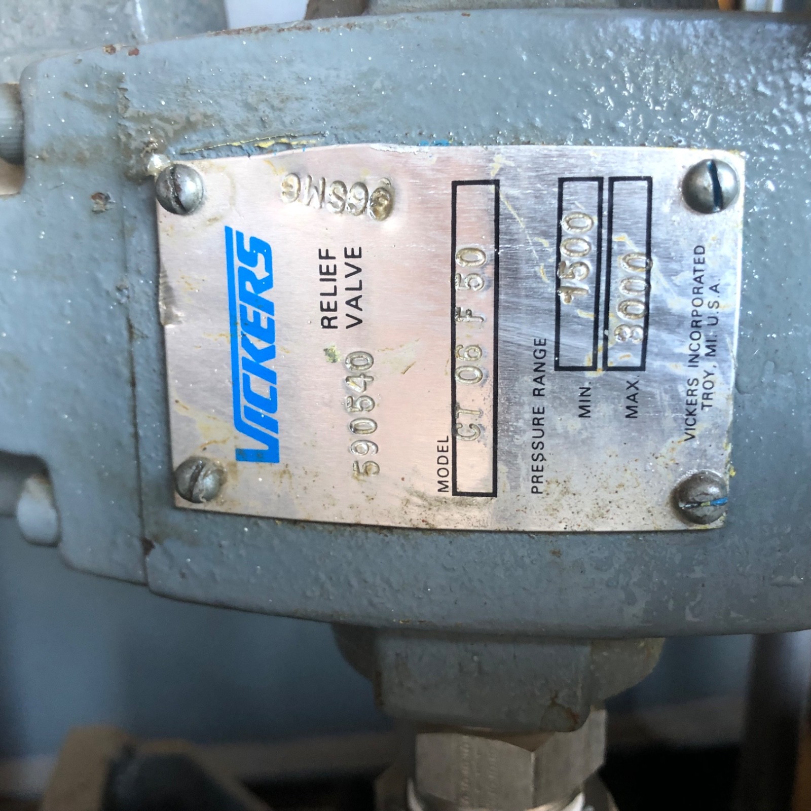 hydraulic pump station Toshiba 7.5 hp 3 ph mtr. Vickers pump 5000 psi