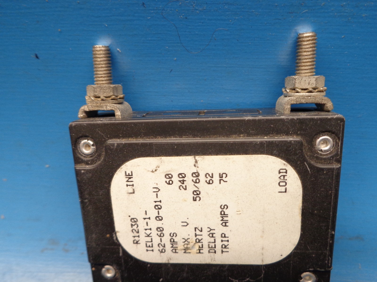 (1) AIRPAX IELK1-1-62-60.0-01-V 60A 250V 50/60Hz 1 POLE CIRCUIT BREAKER conditn?