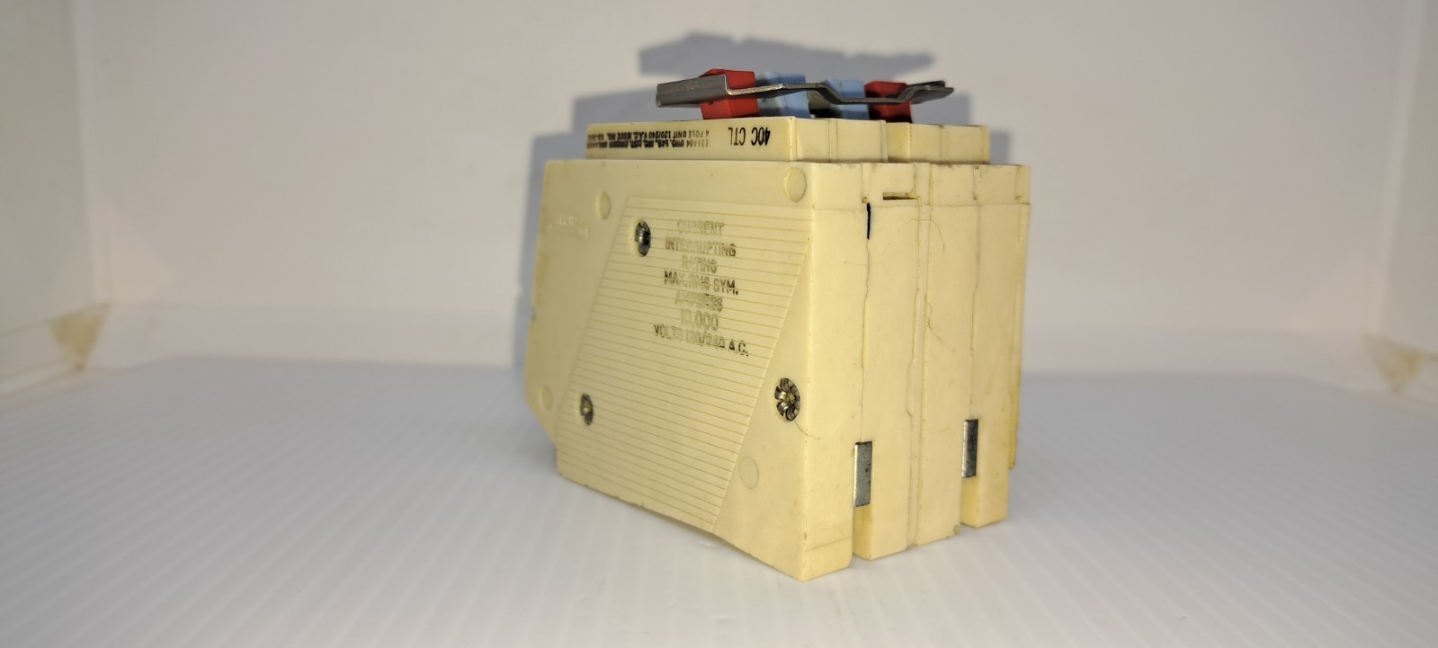 Bryant BQ220-250 4-Pole Quad Type BARD Circuit Breaker White BQ 220-250 FLAW