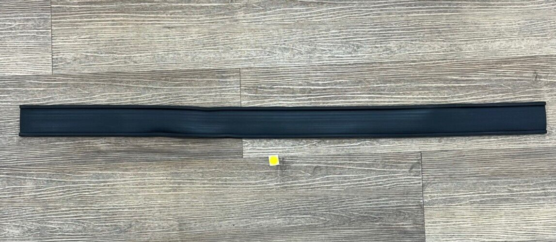 FUEL TANK STRAP ISOLATOR LENGTH 40″ WIDTH 2-1/2″ THICKNESS 1/8″