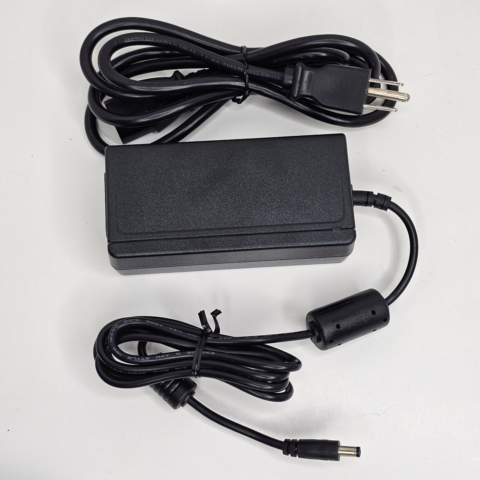Genuine Inogen AC Power Adapter for G5 / G4 Battery Charger BA-503 BA-403 Only