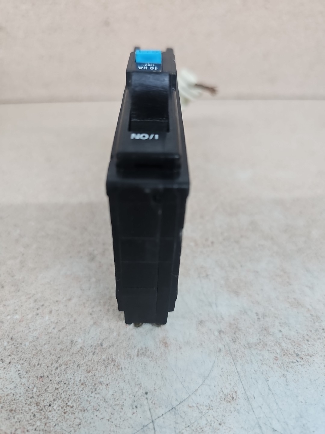 Square D QO120AFI 1 Pole 20 Amp Plug In Arc Fault Interrupter AFCI