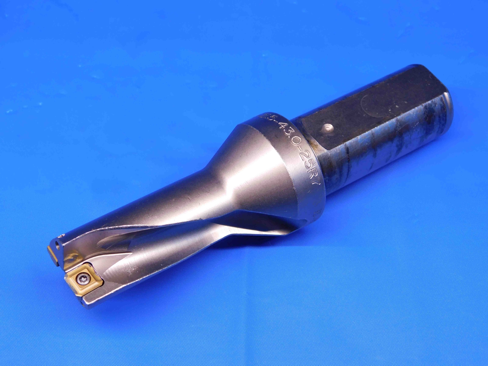 SECO 21.50mm O.D. INDEXABLE INSERT DRILL SD502-21.5-43.0-25R7 25mm SHANK 2 FL