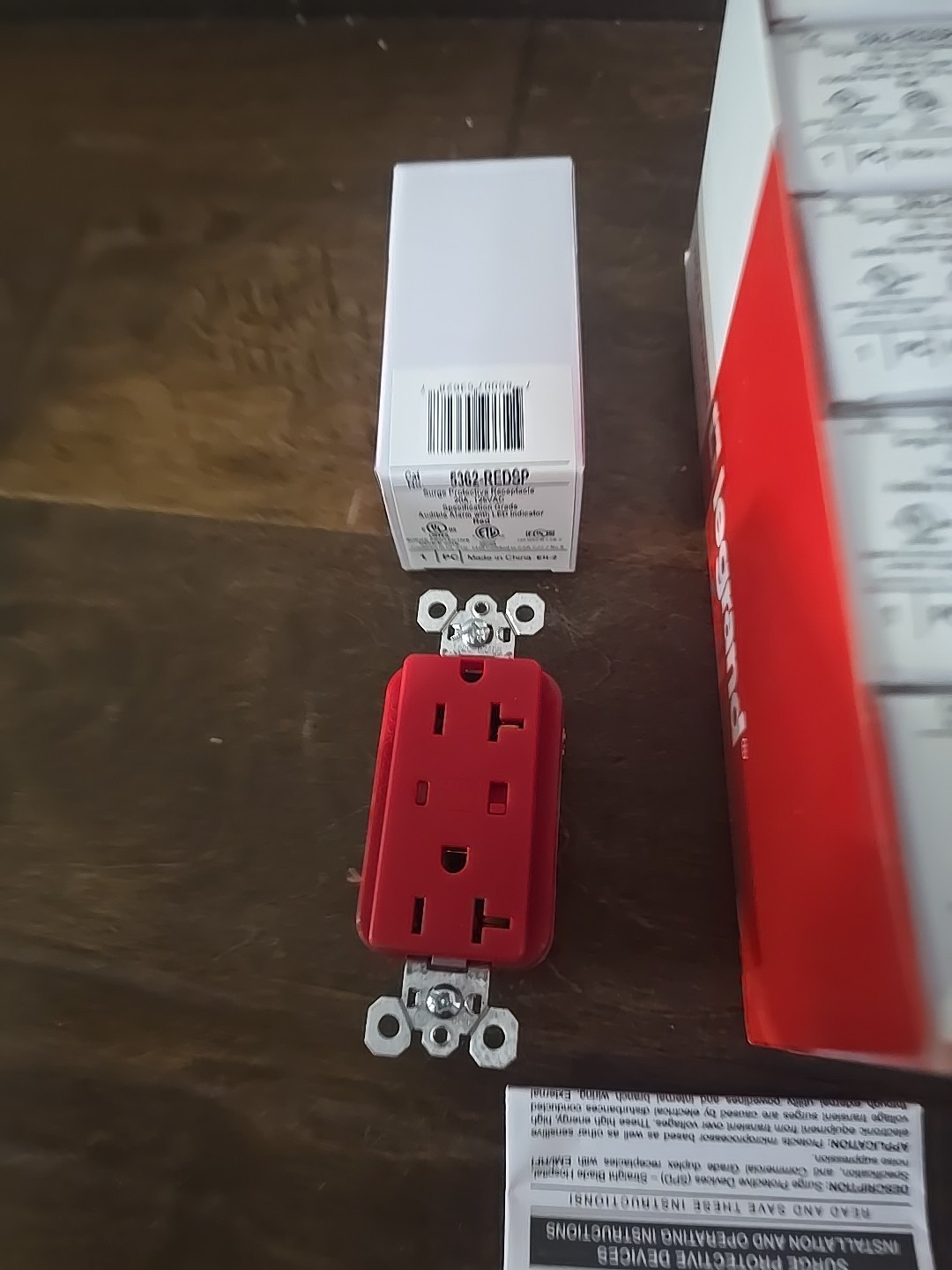 10x LEGRAND 5362-REDSP RED SURGE PROTECTIVE RECEPTACLE W/ALARM 20A 125V Lot