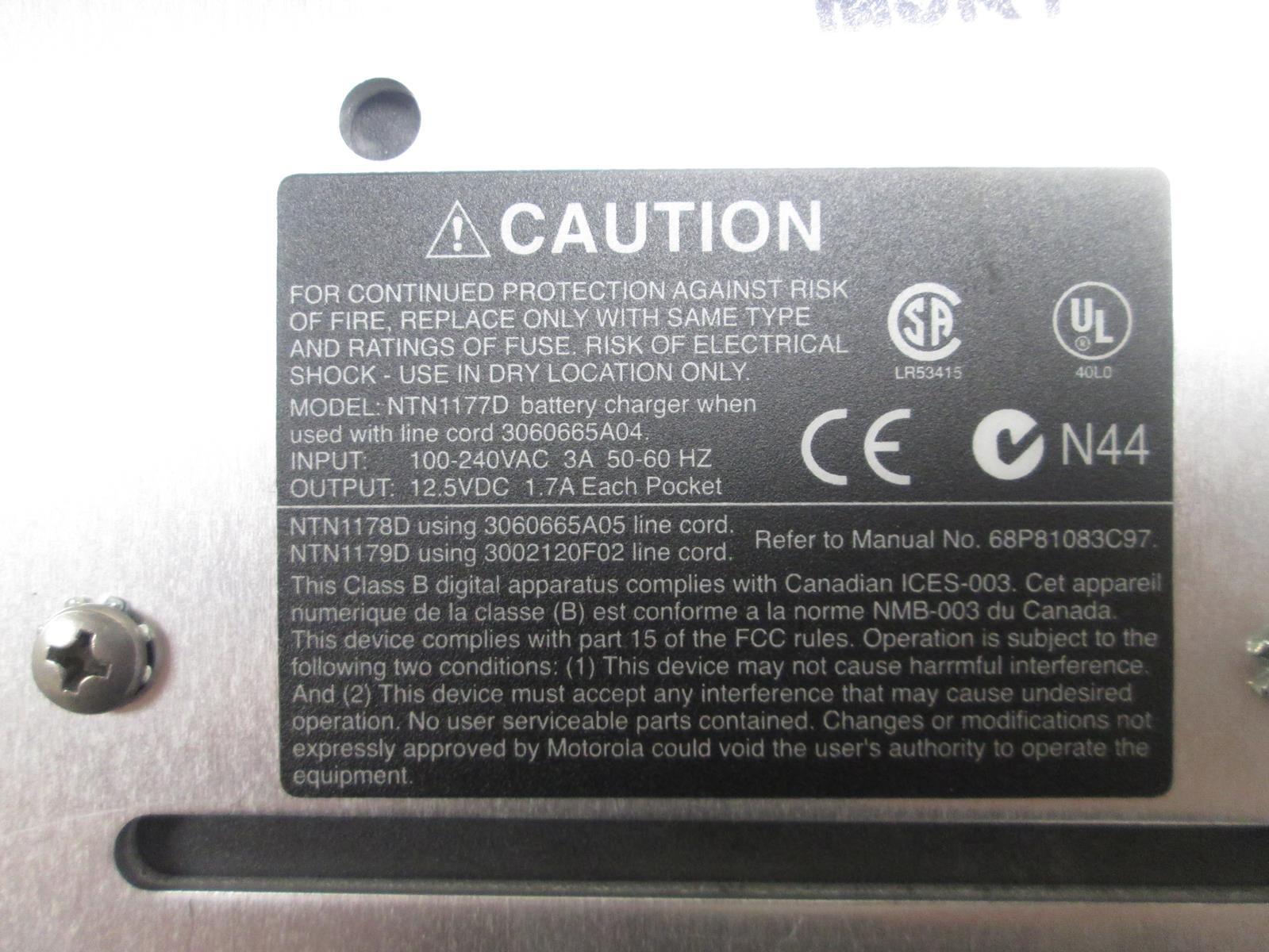 MOTOROLA NTN1177D 6 BANK CHARGING STATION