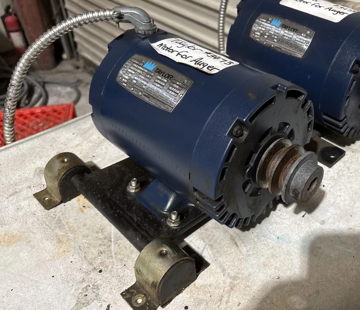 Taylor 013102-33 Beater Motor, 208/230V, 1HP, 3PH, Tested! Excellent Condition
