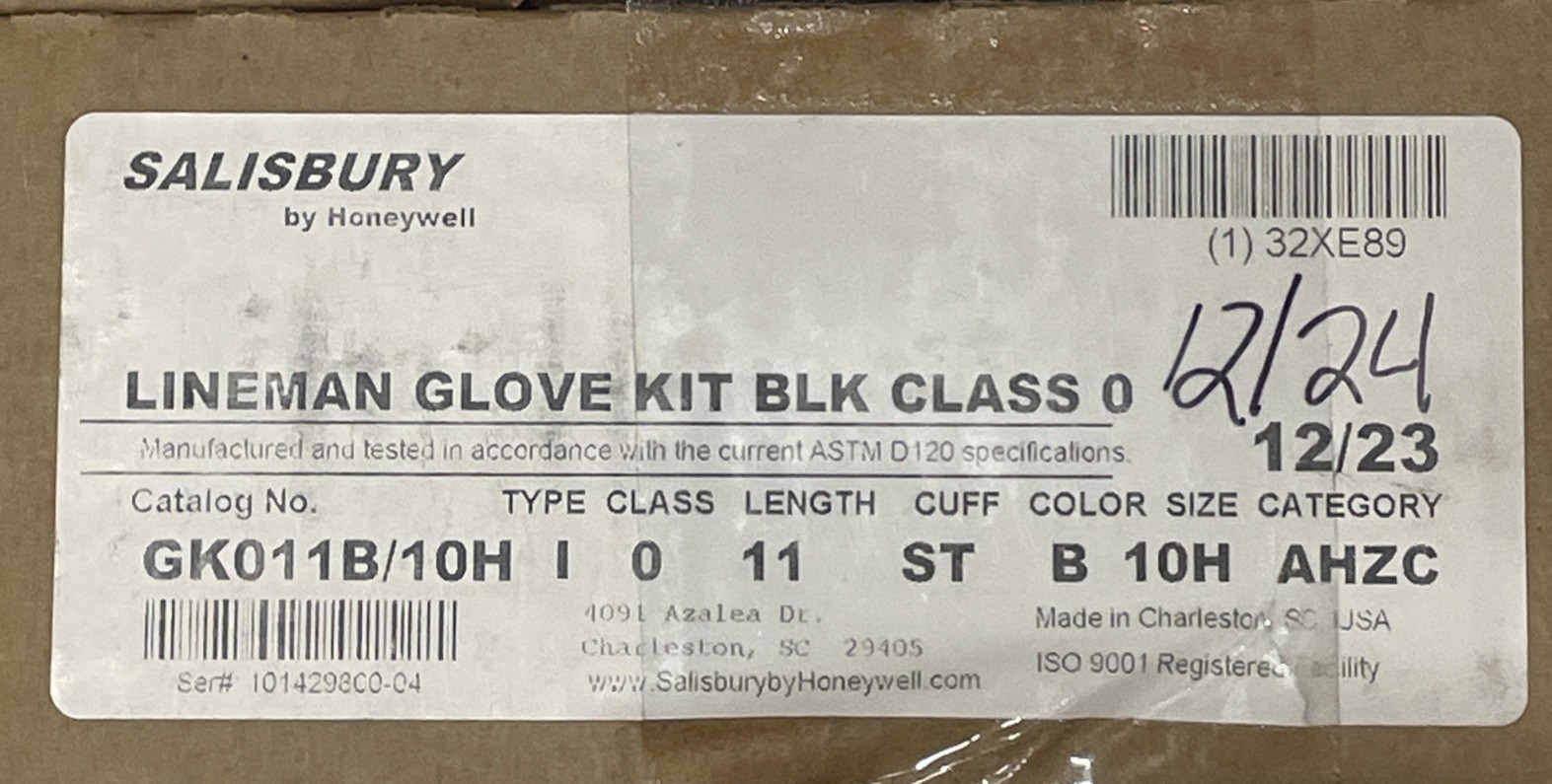 SALISBURY GK011B/10H Electrical Glove Kit: 1000V AC / 1500V DC, 10H size, 11″ L