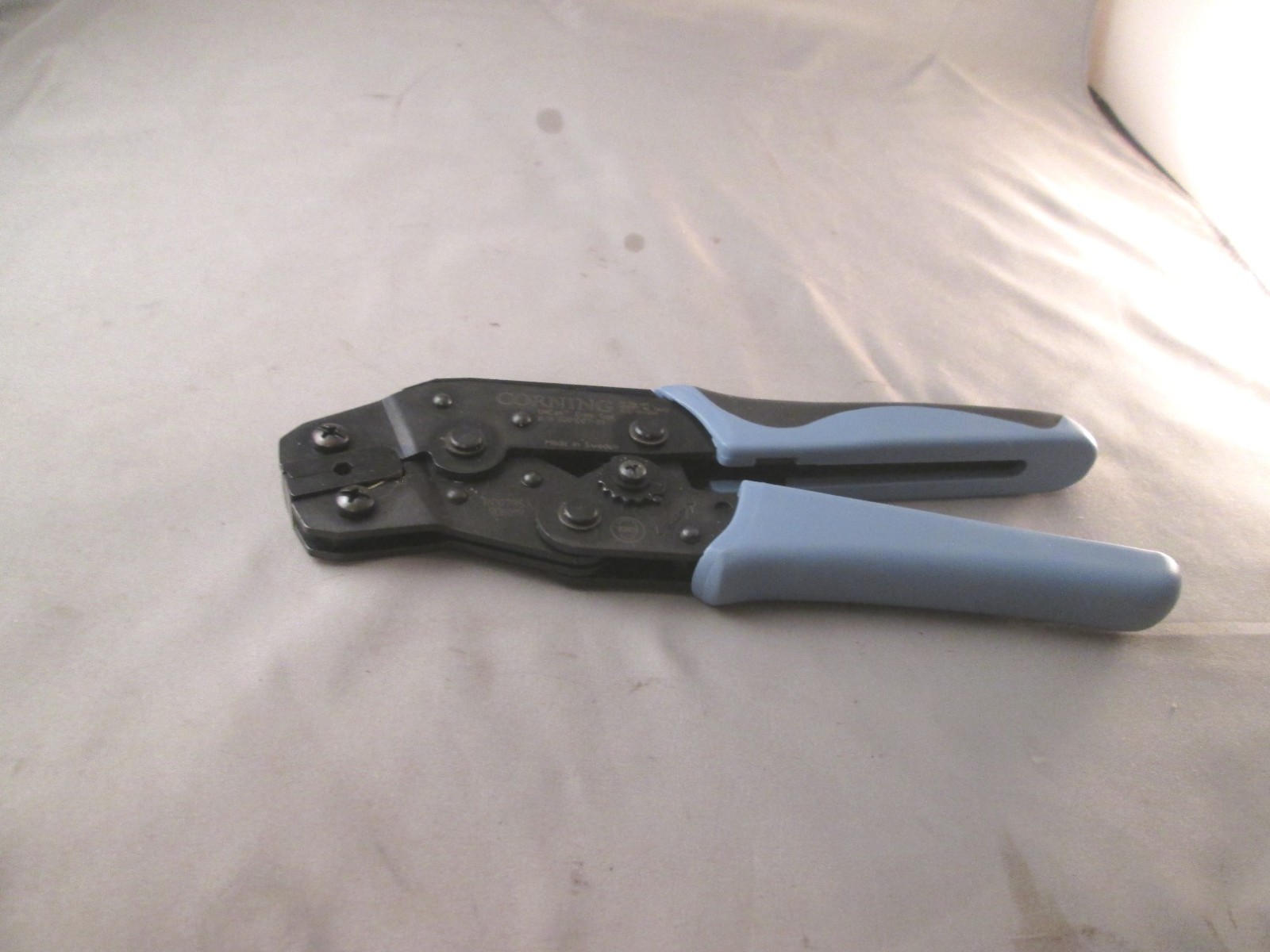 Corning TKT-UNICAM-CTS Fiber UniCam Optic Termination Toolkit used good cond