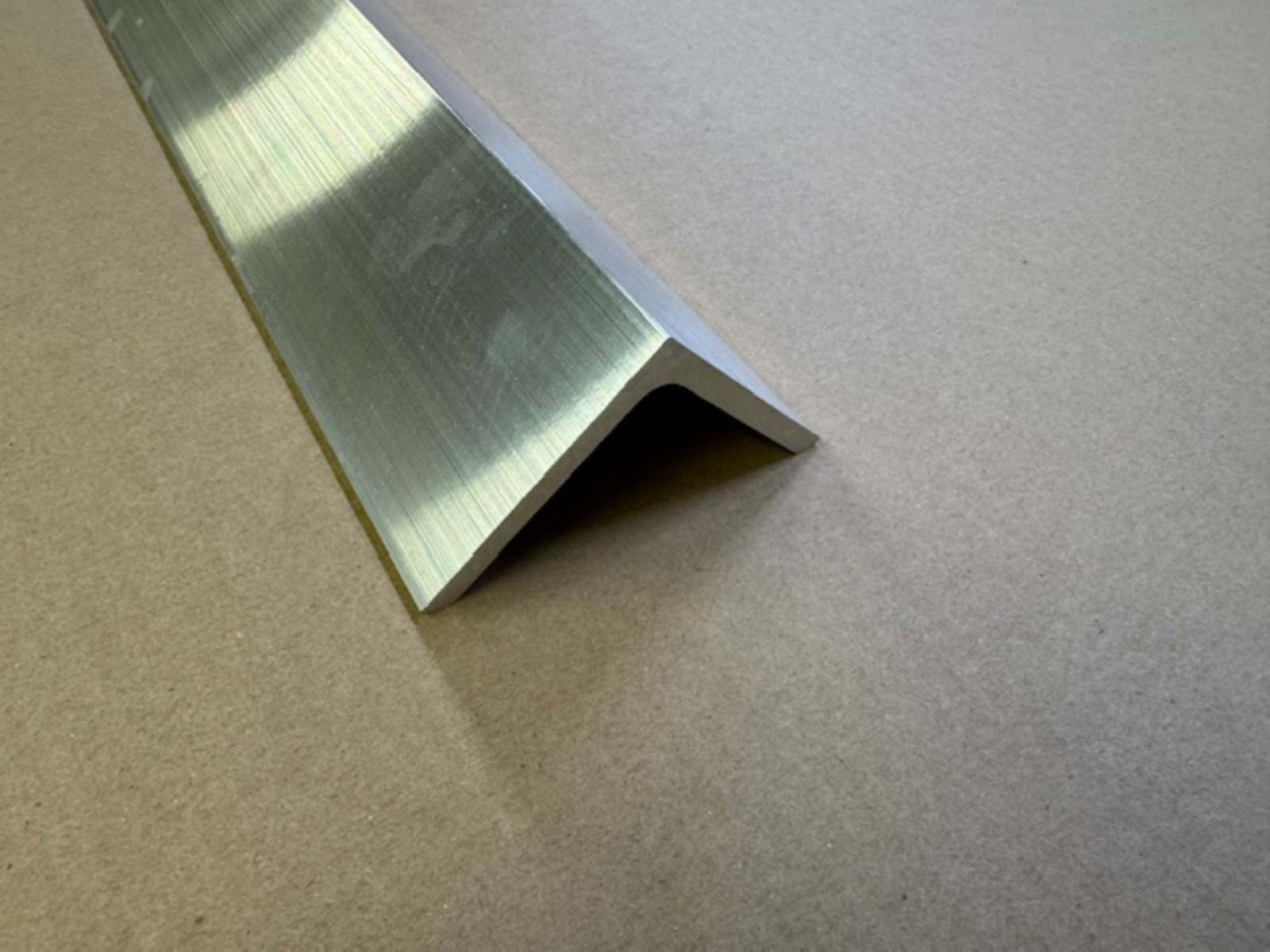 1/4″ x 4″ x 4″ Aluminum Angle x 36″ Long, 6061 Aluminum