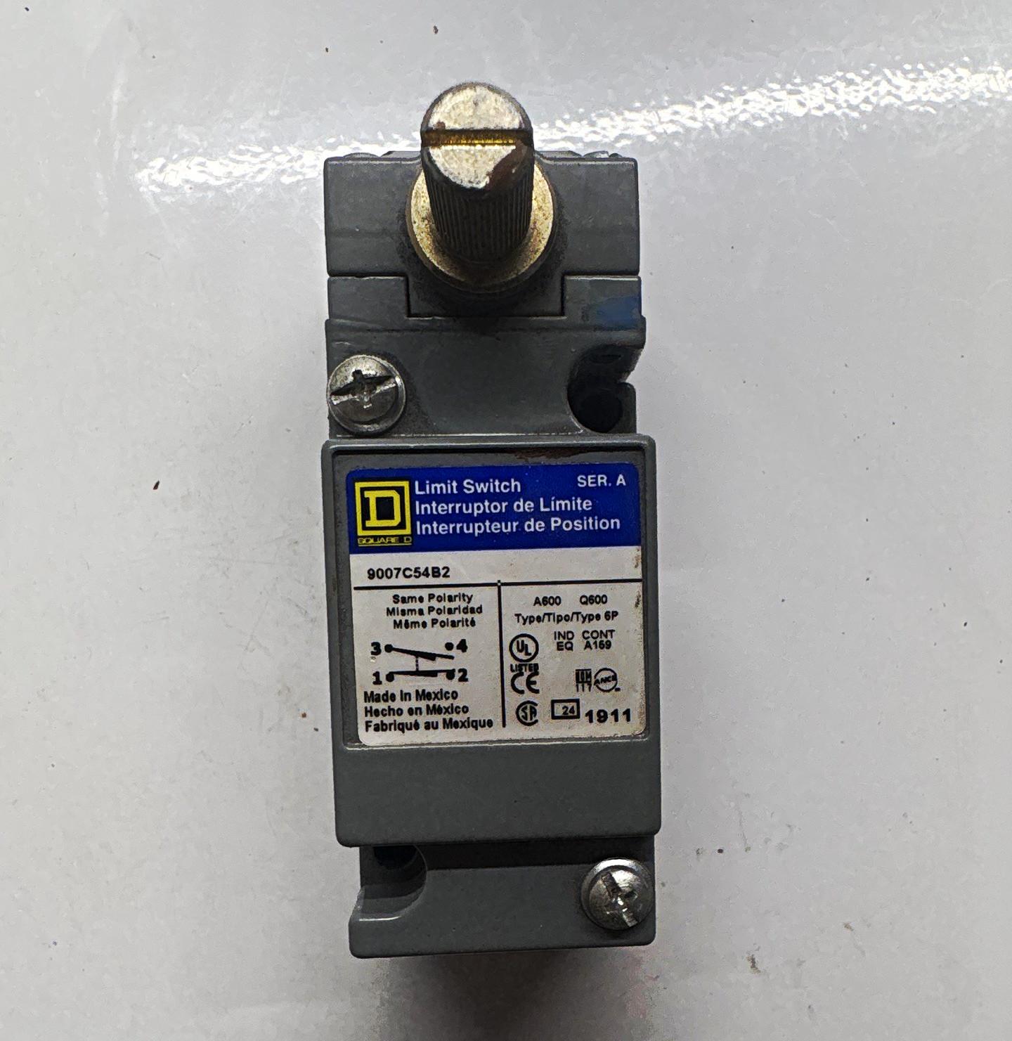 Square D Limit Switch 9007C54B2 Gray Pretravel 10° Industrial Control Panels