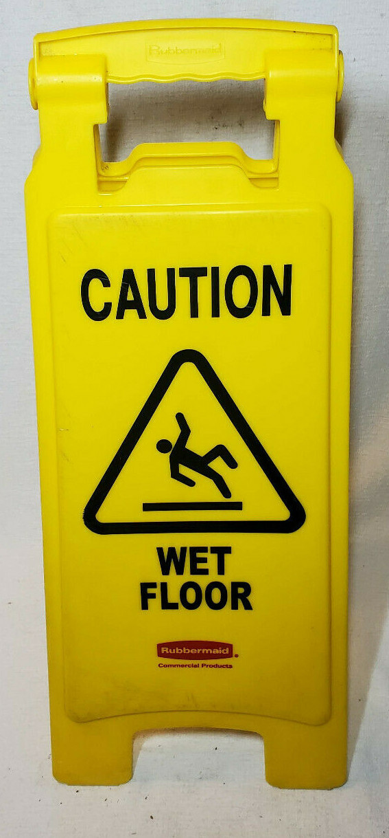 RUBBERMAID CAUTION WET FLOOR YELLOW 2 SIDED FOLDING SIGN (611277YEL)