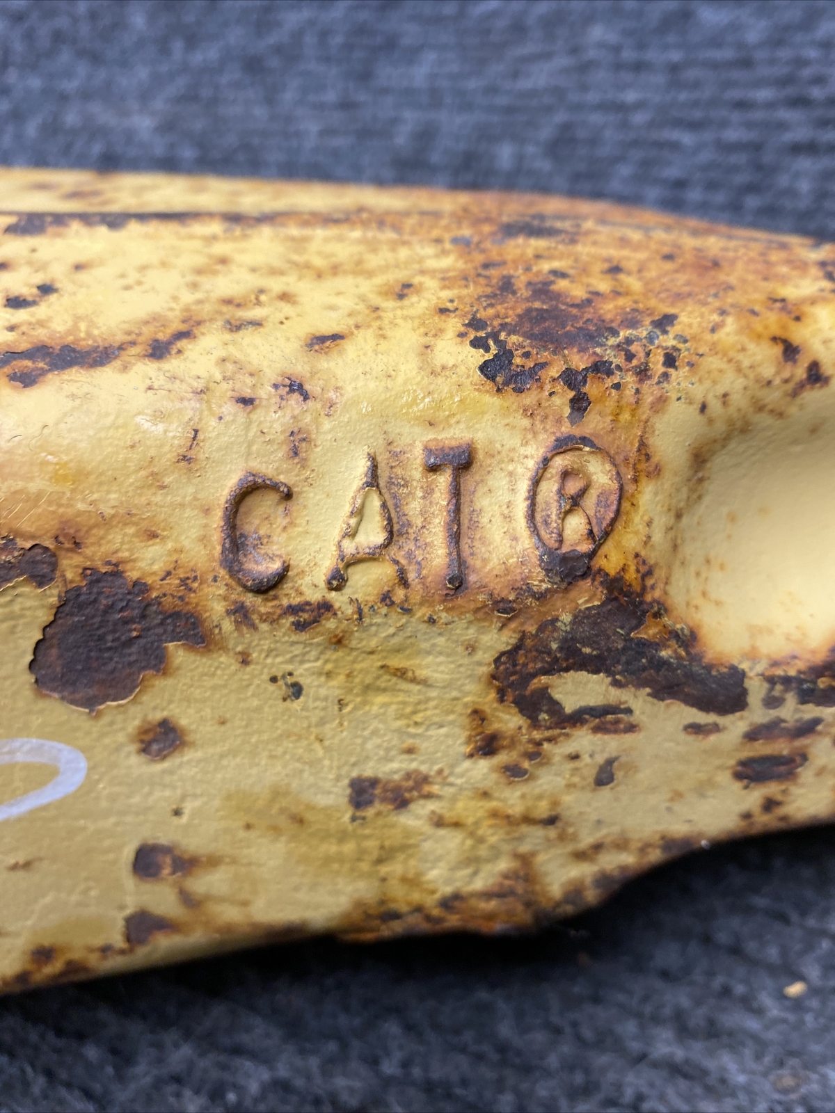 OEM CAT CATERPILLAR RIPPER TIP TOOTH 6Y0352
