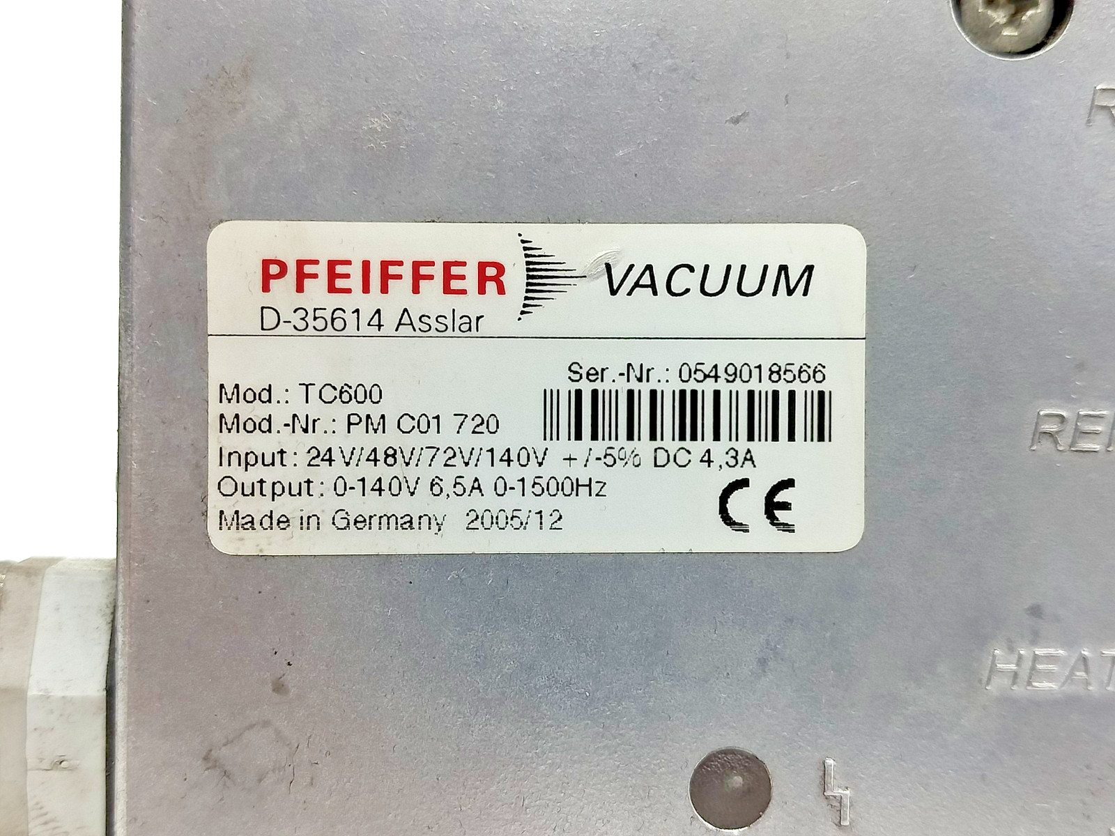 Pfeiffer Vacuum Turbo Pump TMH 261 With TC600 Controller PM P02 820 H