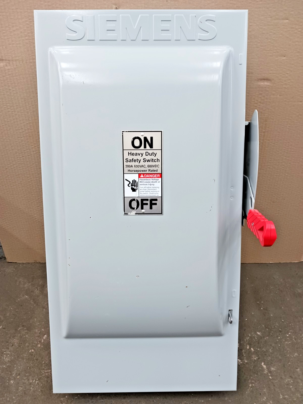 Siemens 200 Amp Fusible Heavy Duty Safety Switch 3 Pole 600V AC/DC HF364N