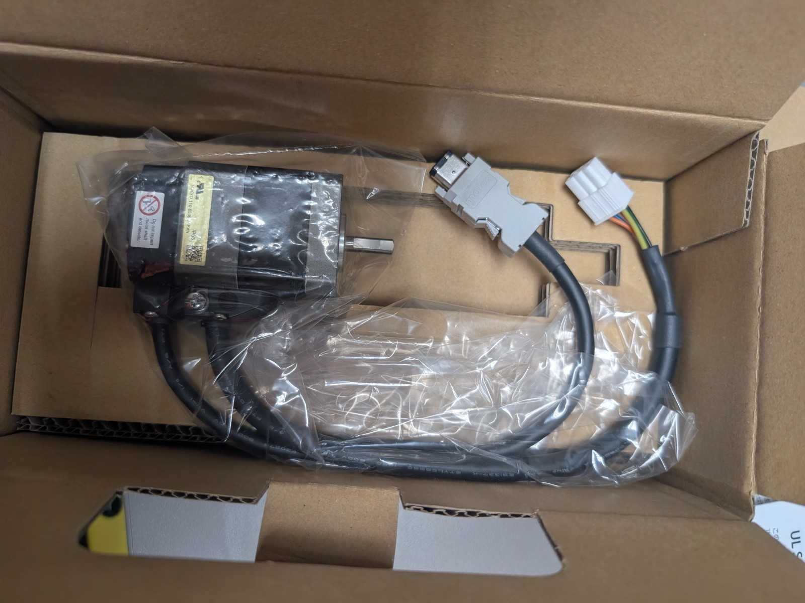 Oriental Motor AZM46AK DC Input AZ Series 1.65 in. (42mm)NEMA 17 Stepper Motors