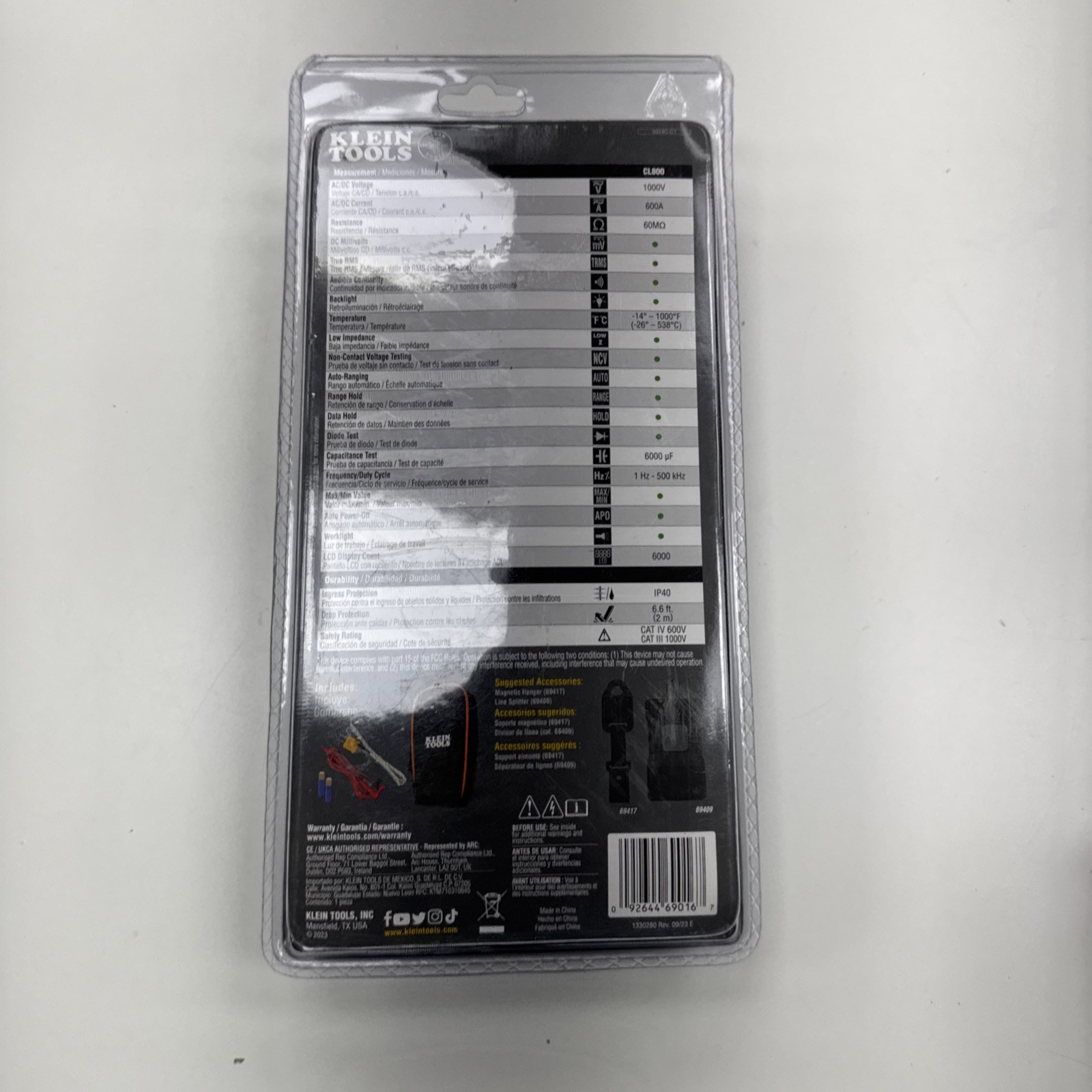 BRAND NEW Klein Tools CL800 600A AC/DC Auto-Ranging RMS Digital Clamp Meter Kit