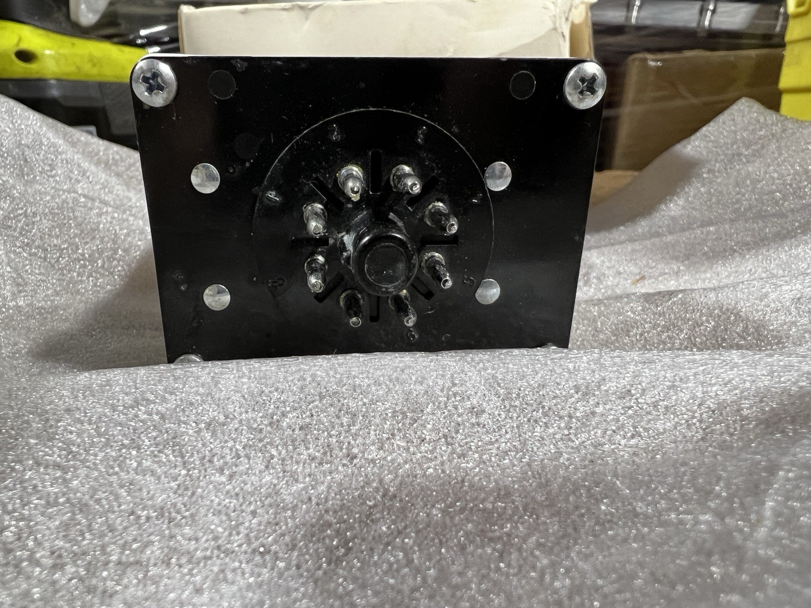 Dayton 1A368F Time Delay Relay 1.8-180seconds w/ On & Off Timers, 8-Pin