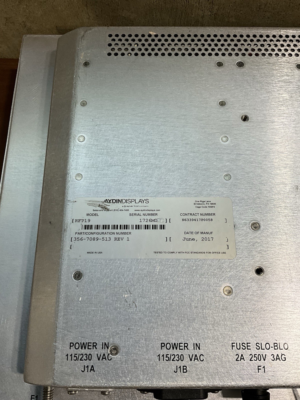 AYDIN DISPLAYS MODEL RFP19 PART NUMBER 356-7089-513 DISPLAY MONITOR