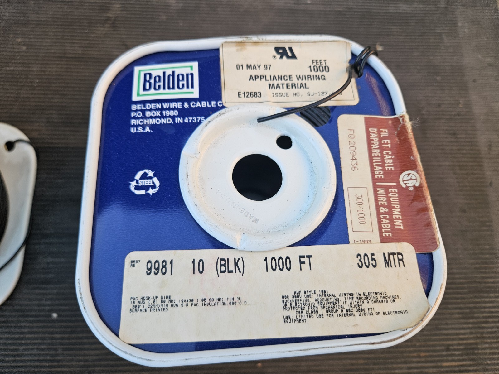 8521 010 1000 BELDEN WIRE