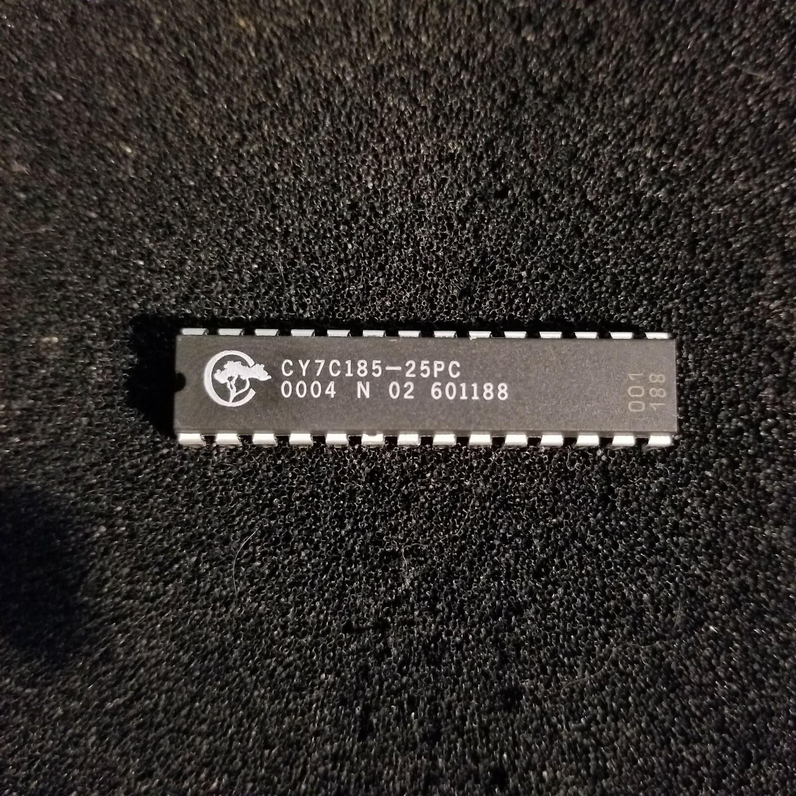 10 pcs CY7C185-25PC CYPRESS 6264 64K 8Kx8, Unused static ram SRAM 300mil 28p DIP
