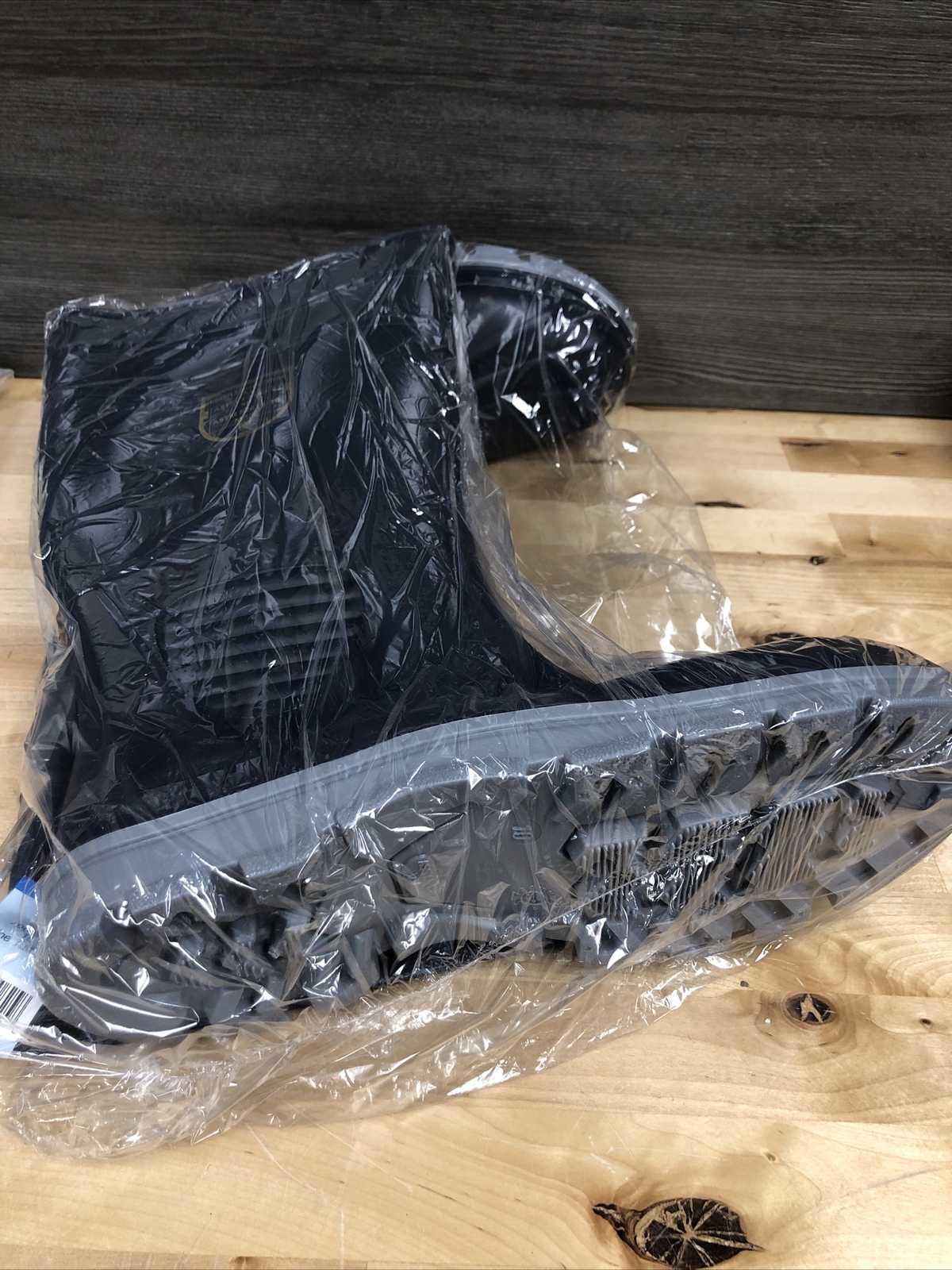 HeartLand Footwear Size 10 Men’s Steel Rubber Boot, Blue New