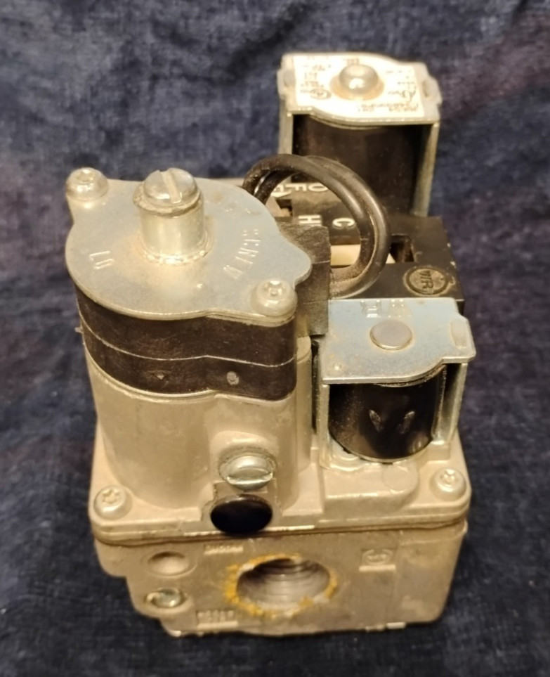 WHITE RODGERS 36E54 201 36E54-201 Gas Valve TRANE Amer STD C340995P01