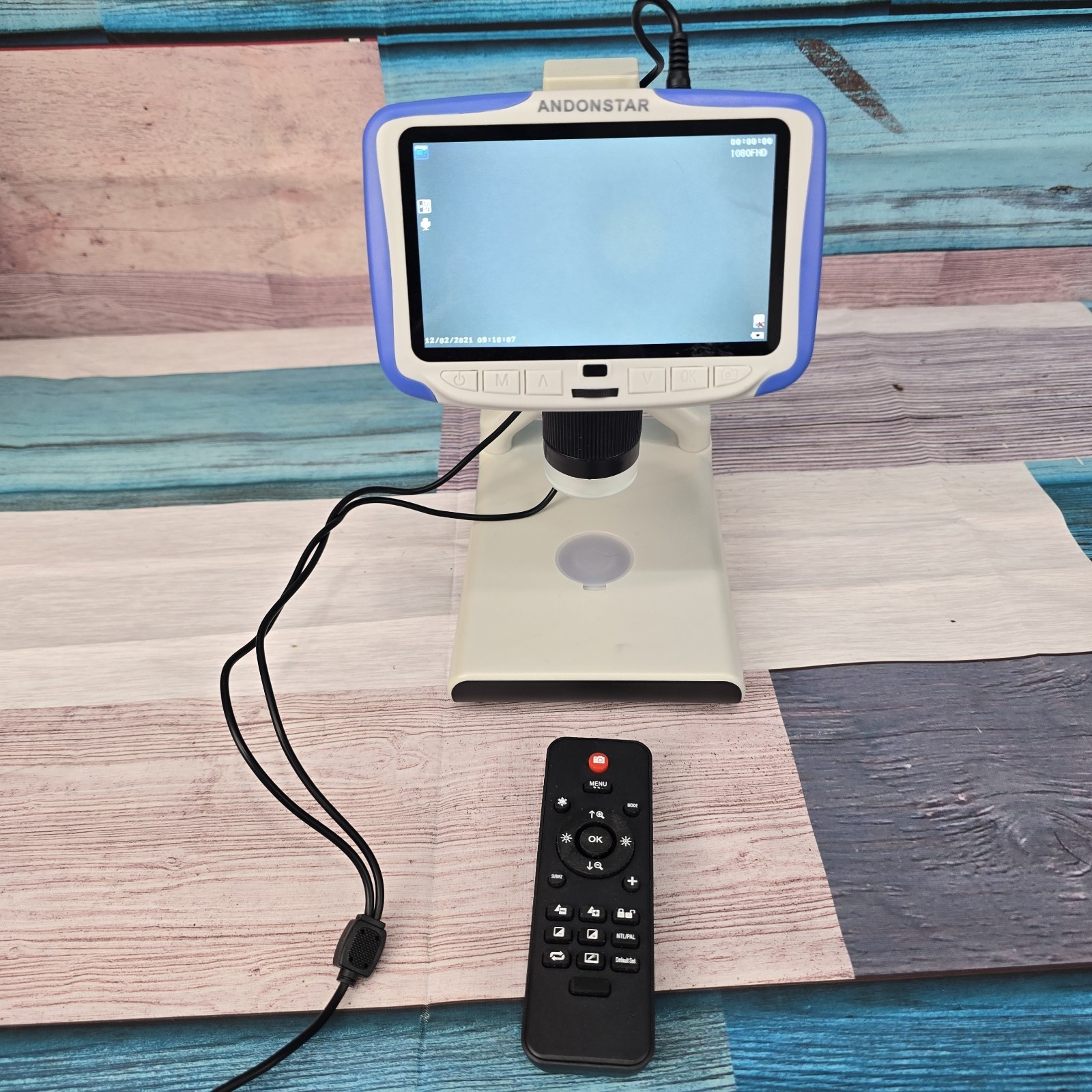 Andonstar AD205 USB LCD Coin Digital Microscope Solderin 200X Magnification Zoom