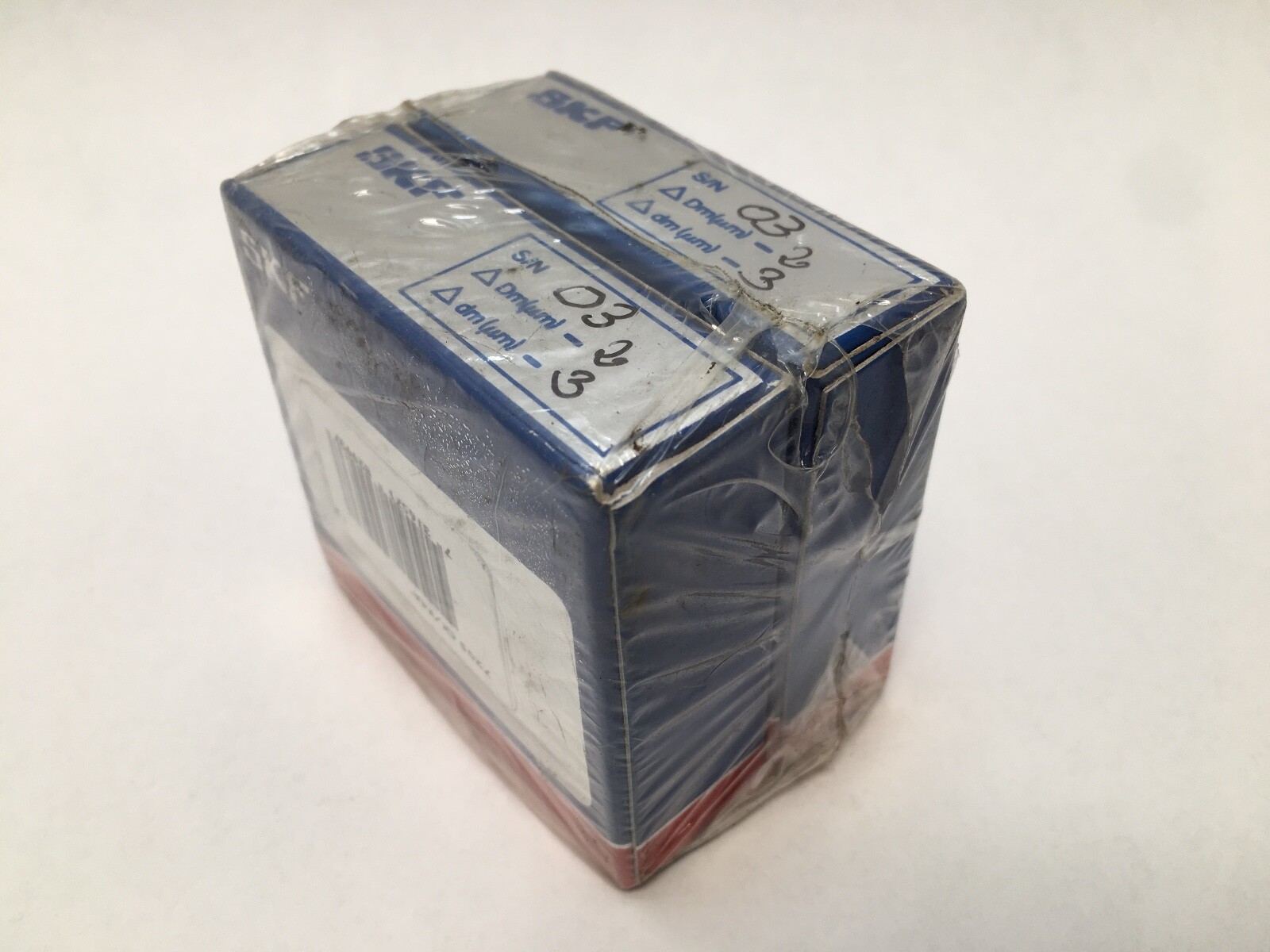 SKF 7204-ACD/P4ADGA Angular Bearing 20x47x14 mm 7204-ACD-P4A-DGA Italy 2 pcs
