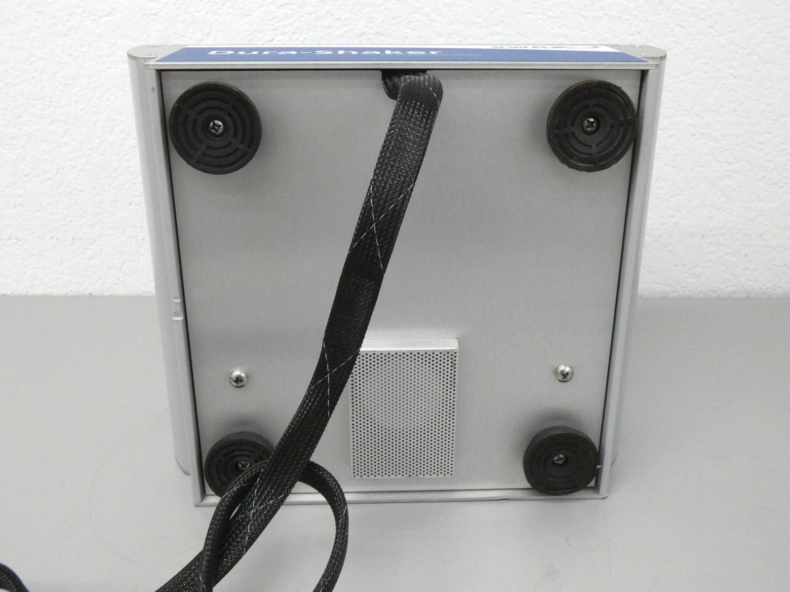 VWR Dura-Shaker For Extreme Environments, CO2-, Humidity-Resistant, 120V