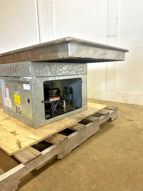 «ATLAS METAL WF-3″H.D 39″W FROST TOP DROP-IN UNIT SELF-CONTAINED REFRIGERATION