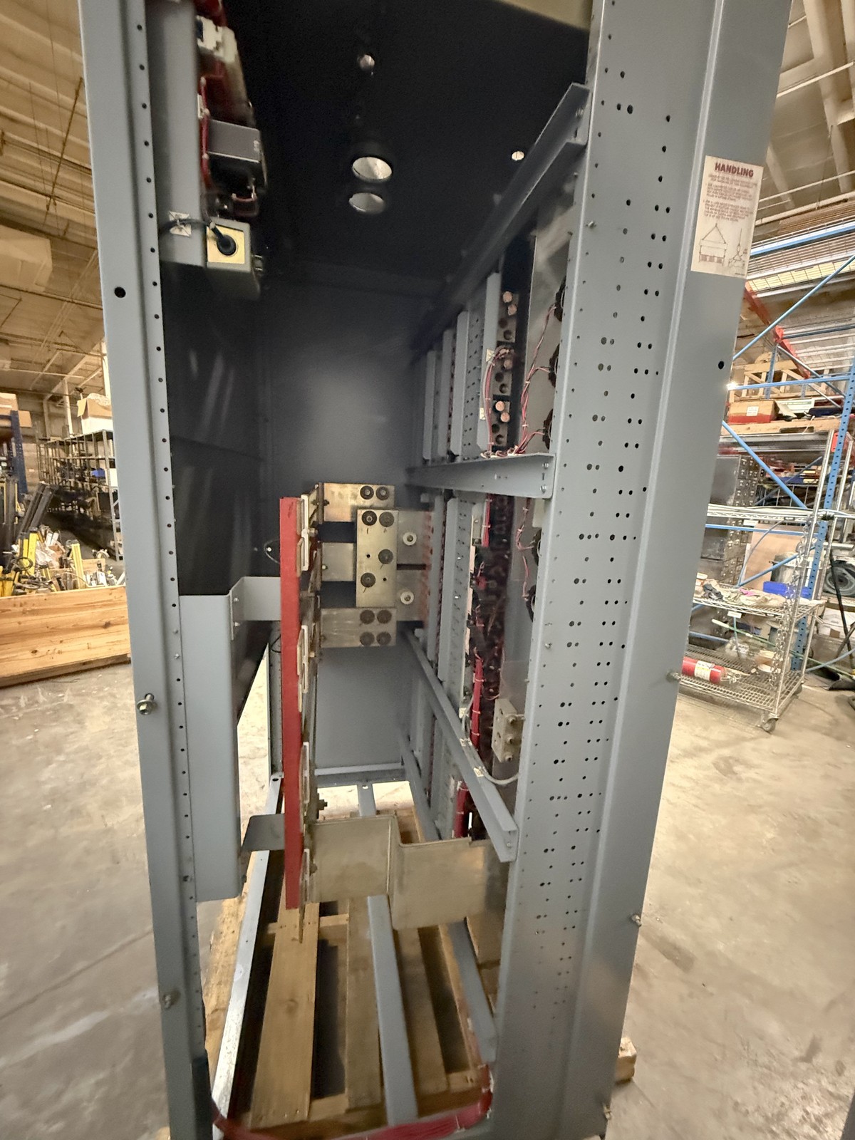 Square D QED 1600 Amp Switchboard 480/277V 4 Wire Distribution Panel & Breakers