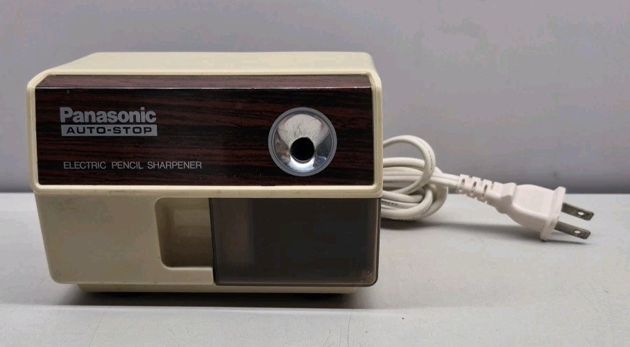 VINTAGE Panasonic KP-110 Electric Pencil Sharpener , 120V, Auto-Stop