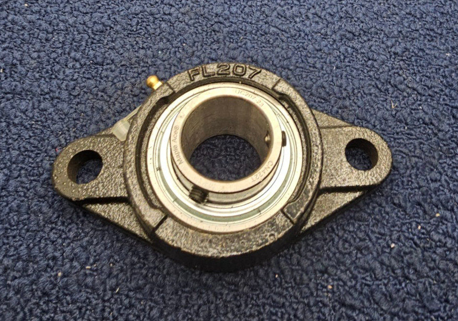 Maple Ace FL207 UC207-23: 2-Bolt Self-Aligning Flange Bearing 1-7/16″ Bore