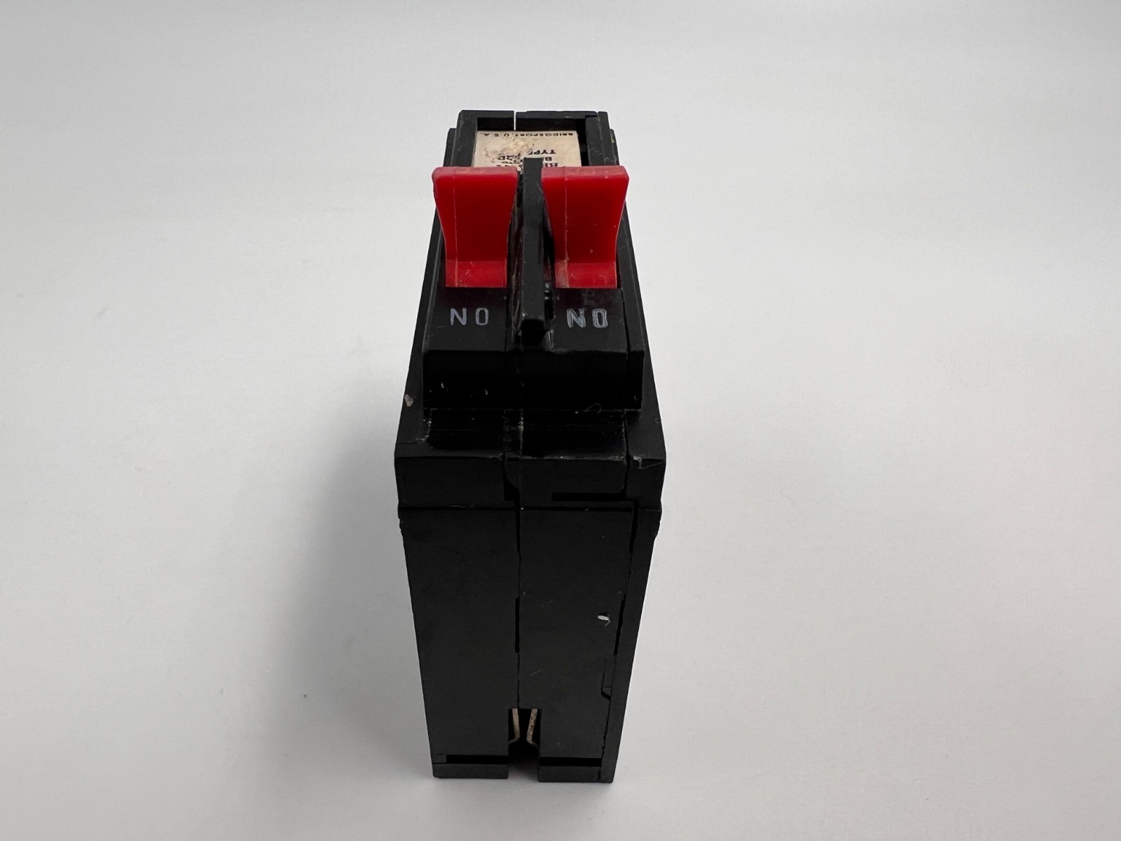 Bryant BR 20-20 BR2020 20 Amp 1 Pole Circuit Breaker Type BRD 120VAC Plug In