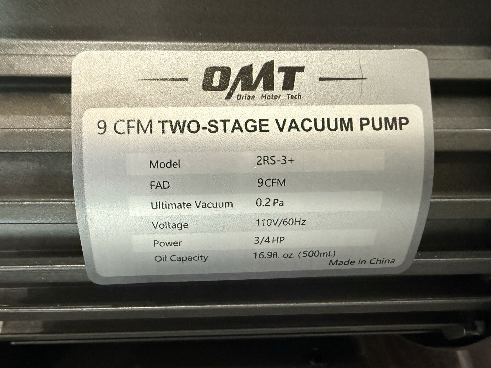 OMT 9 CFM Two-Stage Vacuum Pump 3/4 HP 110V (Model: 2RS-3+)