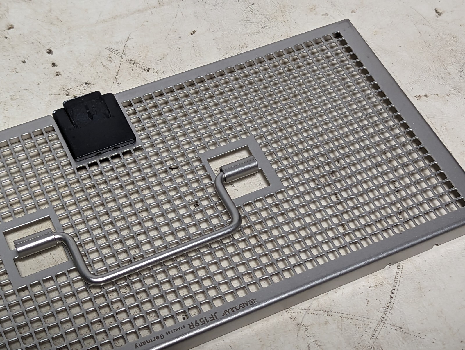 Aesculap JF159R mini-size perforated SterilContainer lid, 10.5″x5″x1″