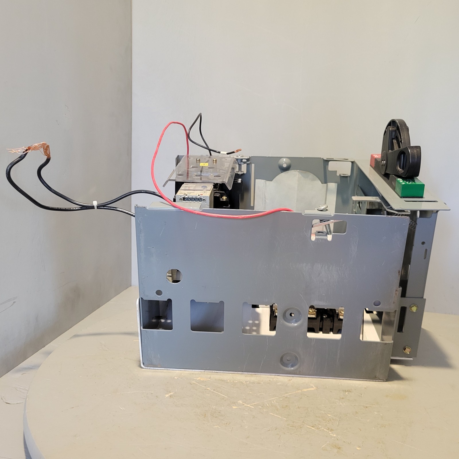 Allen Bradley Motor Control Unit, 480V, 10HP, 3PH, R-651160, YULDXCD78/3AD